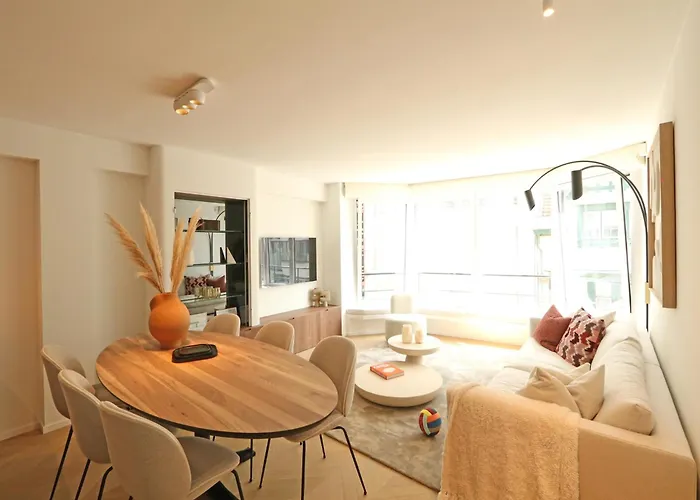 In Het Zoute Near The דירה קנוקה-הייסט