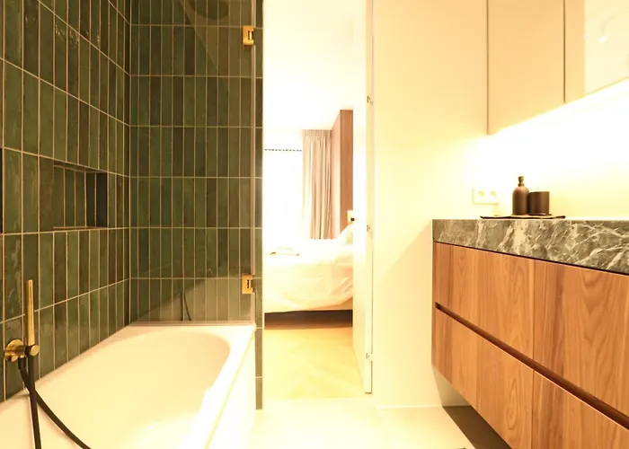 In Het Zoute Near The דירה קנוקה-הייסט